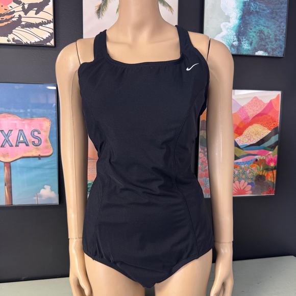 Nike | One Piece Swimsuit | 16 - Picture 1 of 4